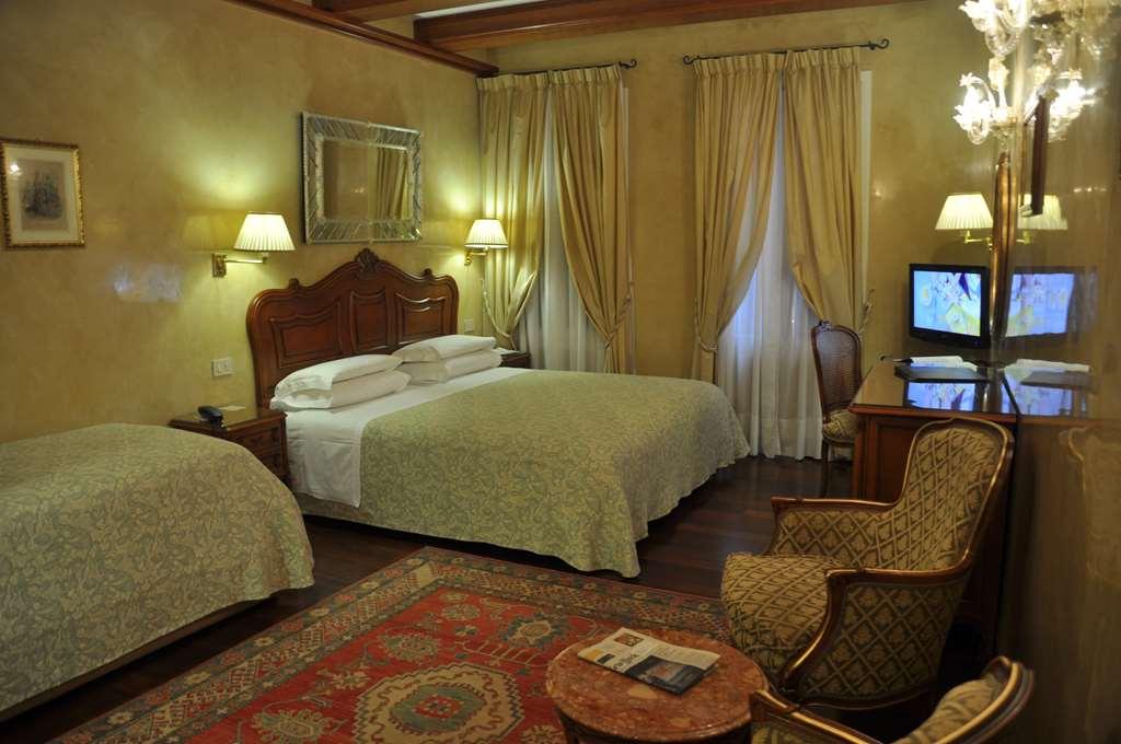 Hotel Bisanzio Veneza Quarto foto